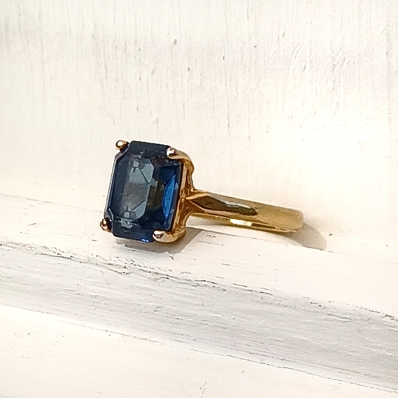 DAC Blue Sapphire and CZ Gold Ring - Picture 6 of 9